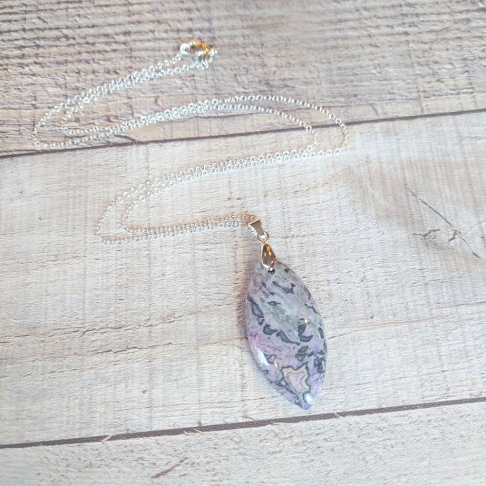 Purple Crazy Lace Agate Necklace Gemstone Pendant Crystal - Picture 2 of 6
